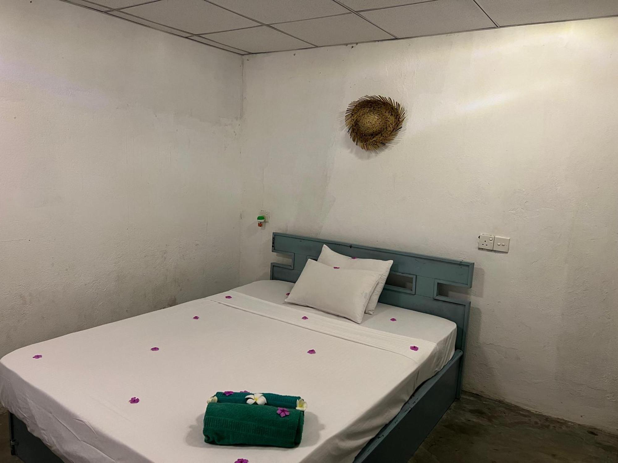 הוסטל ארוגם Cactus Arugambay מראה חיצוני תמונה
